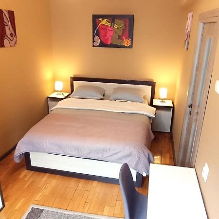 Apartament Downtown Клуж-Напока Екстериор снимка